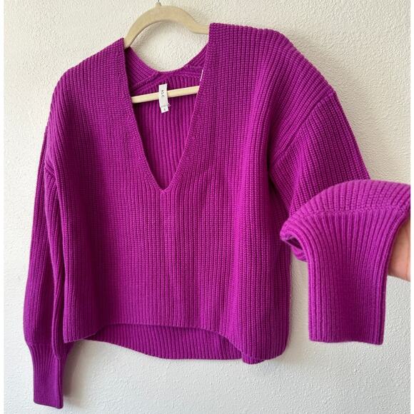 A.L.C. Violet Deep V-Neck Long Sleeve Boxy Crop Sweater XS - Picture 3 of 14